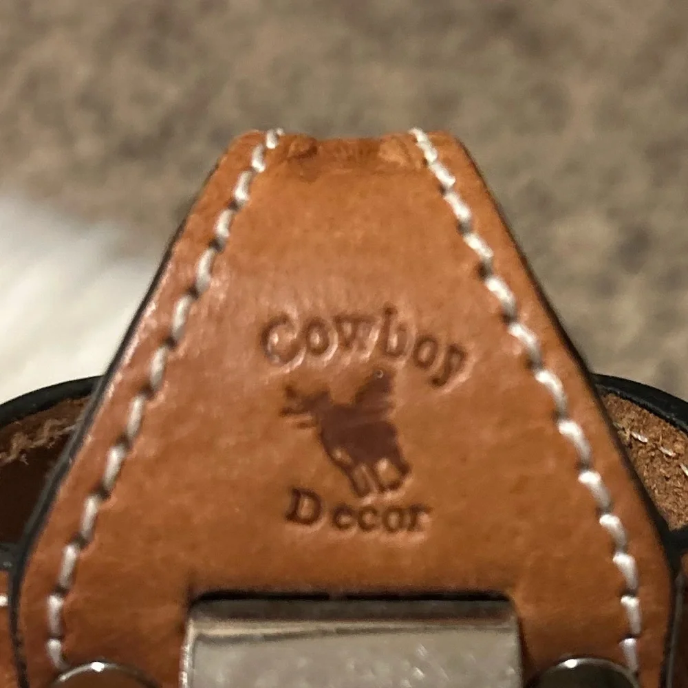 Cowboy Hand Tooled Leather Pouch Metal Belt Hook small phone